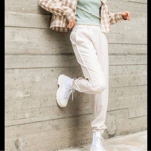 High rise joggers